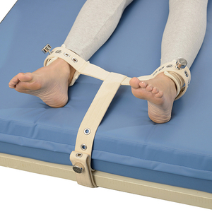 The both feet” T” ties a belt approximately